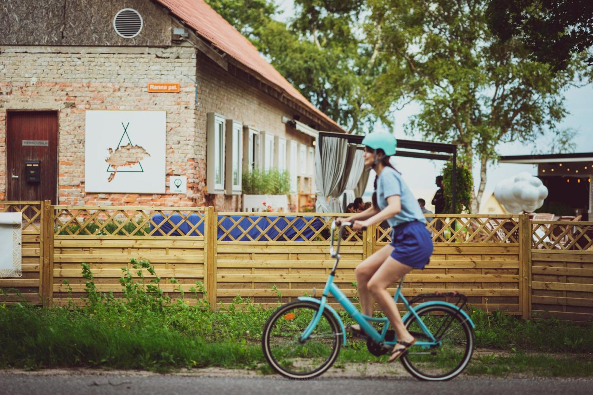 Mia Glamping Hotel Orissaare Eksteriør billede