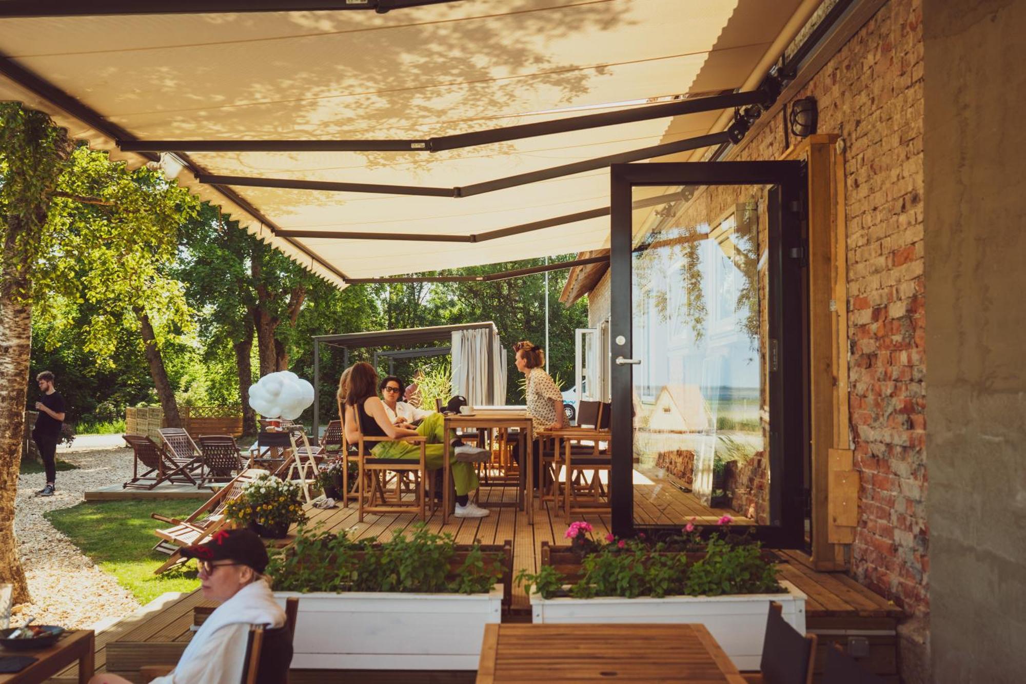 Mia Glamping Hotel Orissaare Eksteriør billede